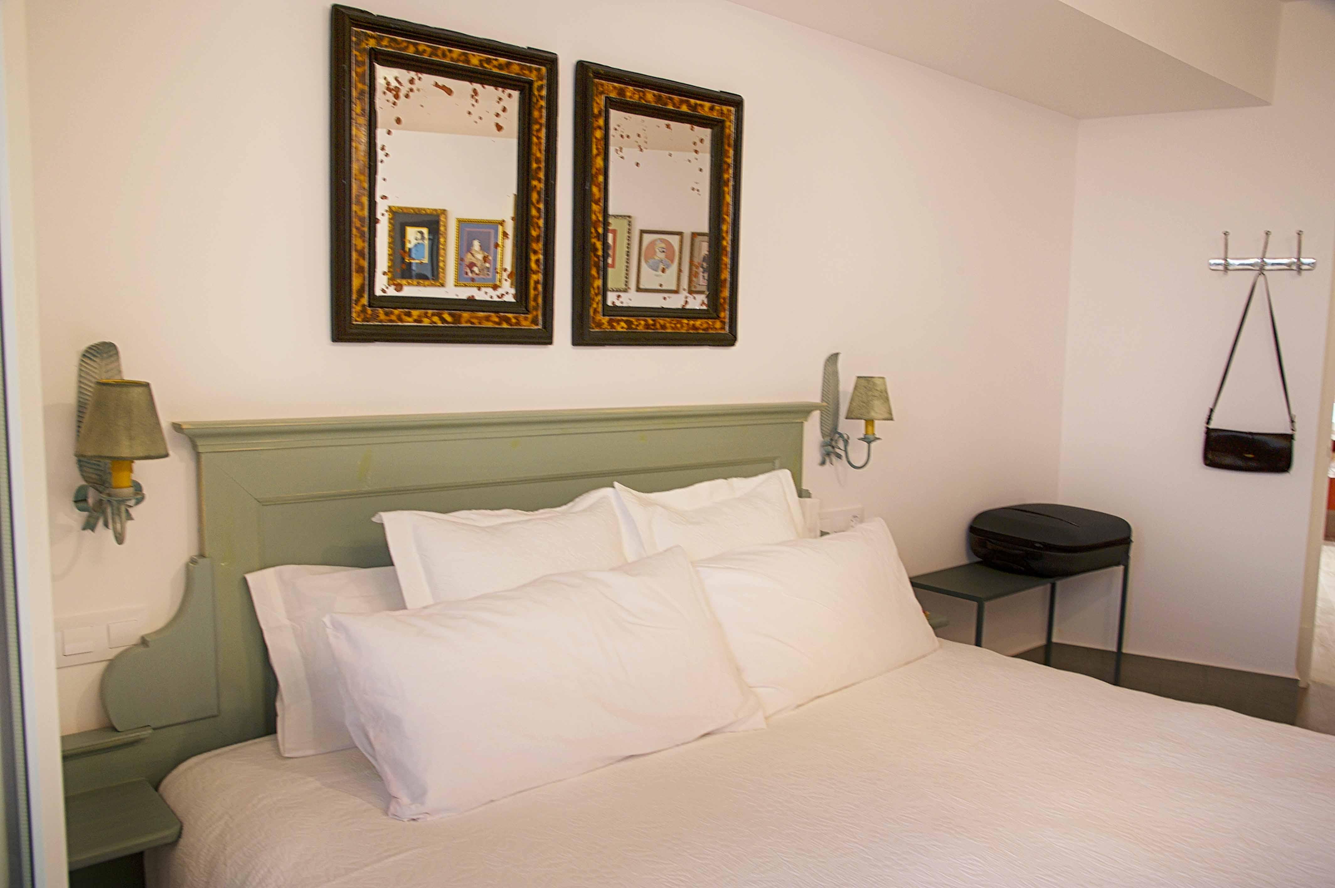 Overland Suites Catedral Seville Exterior photo